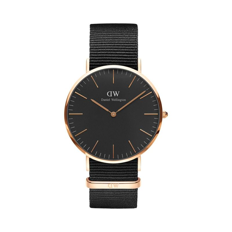 Daniel Wellington / ダニエルウェリントン 40mm クラシックブラック コーンウォール ローズゴールドの公式ECサイト掲載画像
