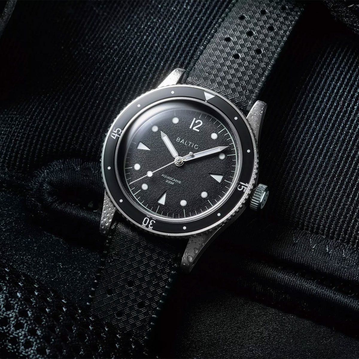 BALTIC WATCHES / バルチック アクアスカーフ ブラックシルバー 