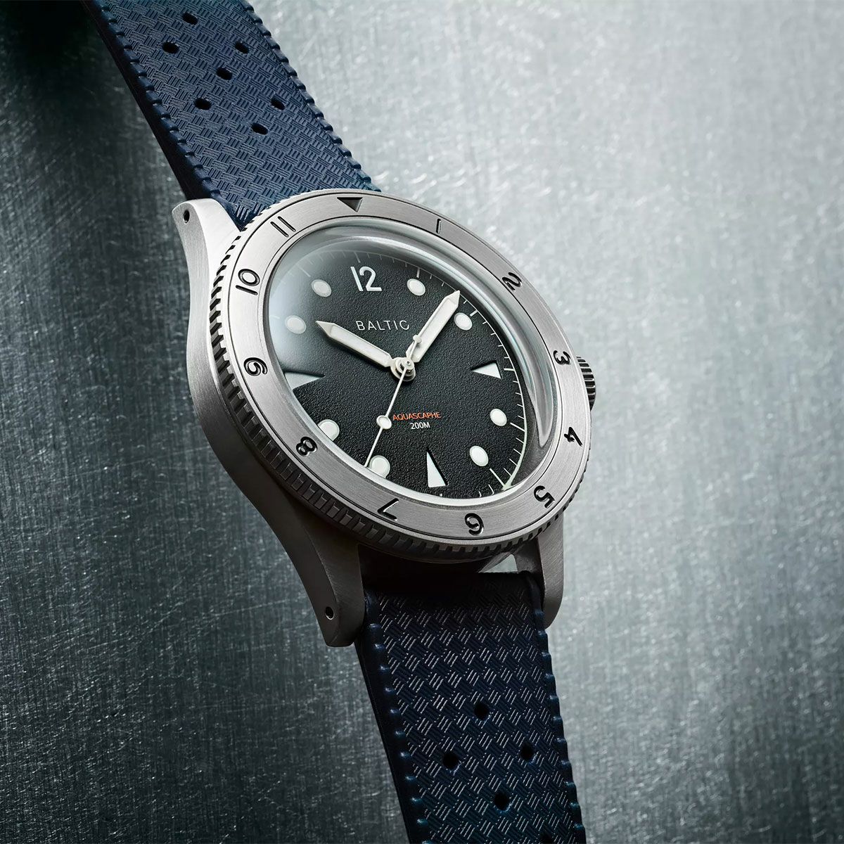 BALTIC WATCHES / バルチック アクアスカーフ スチール ベゼル 