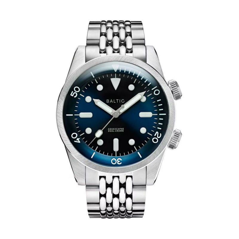 【受注販売】BALTIC WATCHES / バルチック コンプレッサー ダイバー ウォッチ ブルーダイアル オートマチック デュアルクラウン ステンレススチール ライス ブレスレットの公式ECサイト掲載画像