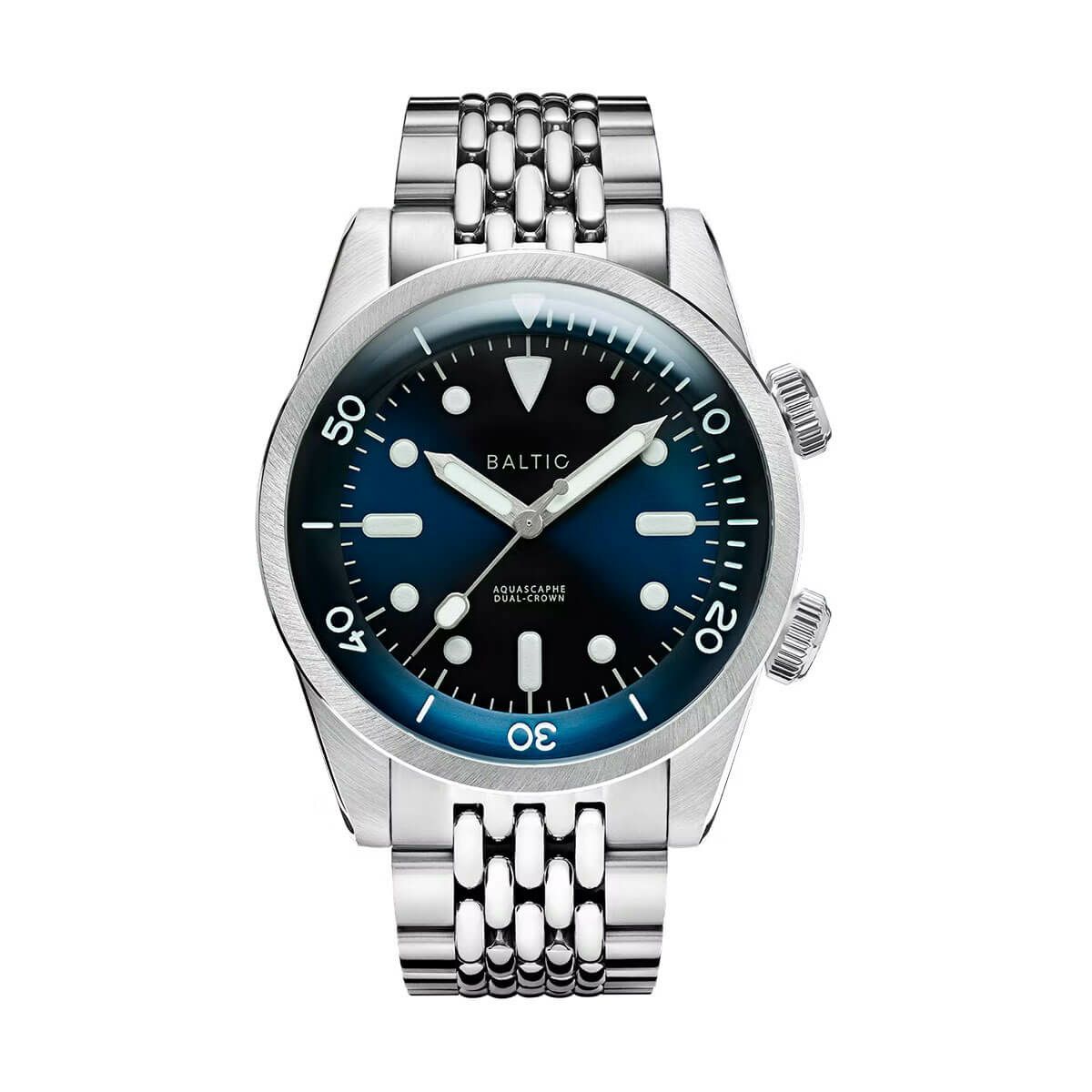 【受注販売】BALTIC WATCHES / バルチック コンプレッサー ダイバー ウォッチ ブルーダイアル オートマチック デュアルクラウン ステンレススチール ライス ブレスレットの公式ECサイト掲載画像