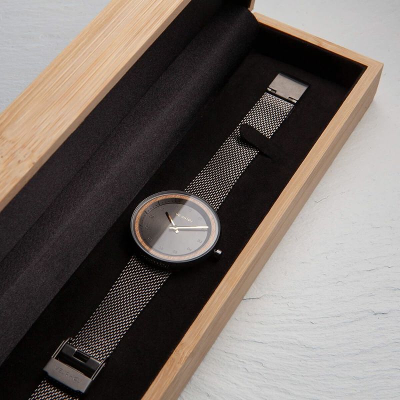 木製のケースVEJRHØJ(ヴェアホイ) 腕時計 Petite Stella