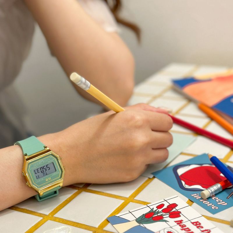 ICE-WATCH | ICE-WATCH / アイスウォッチ ICE digit retro