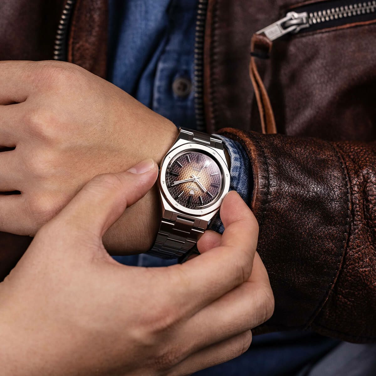 Nivada Grenchen / ニバダ グレンヒェン F77 スモークダイヤル メンズ