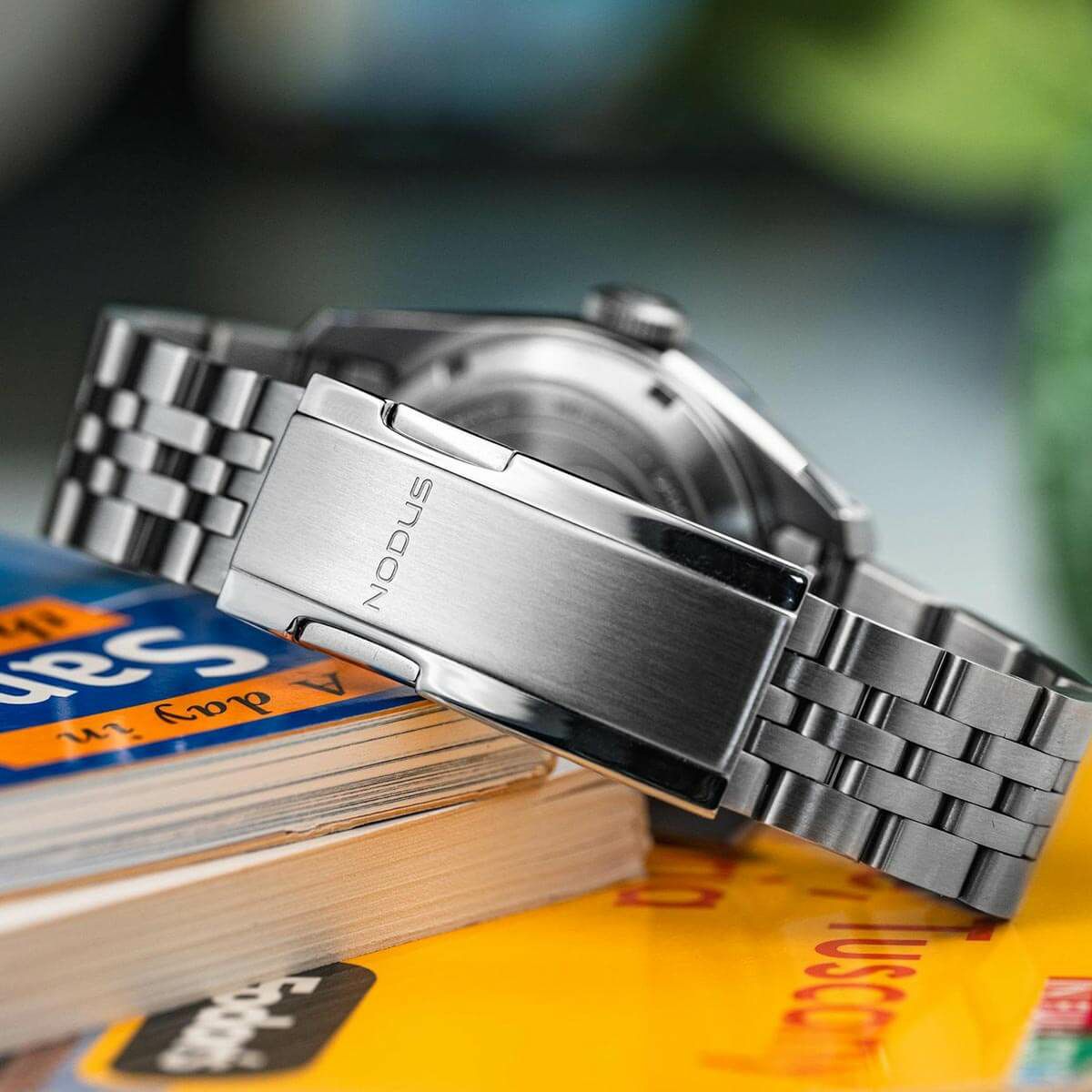 NODUS Watches / ノダス ウォッチ SECTOR GMT - METRO STAINLESS STEEL 