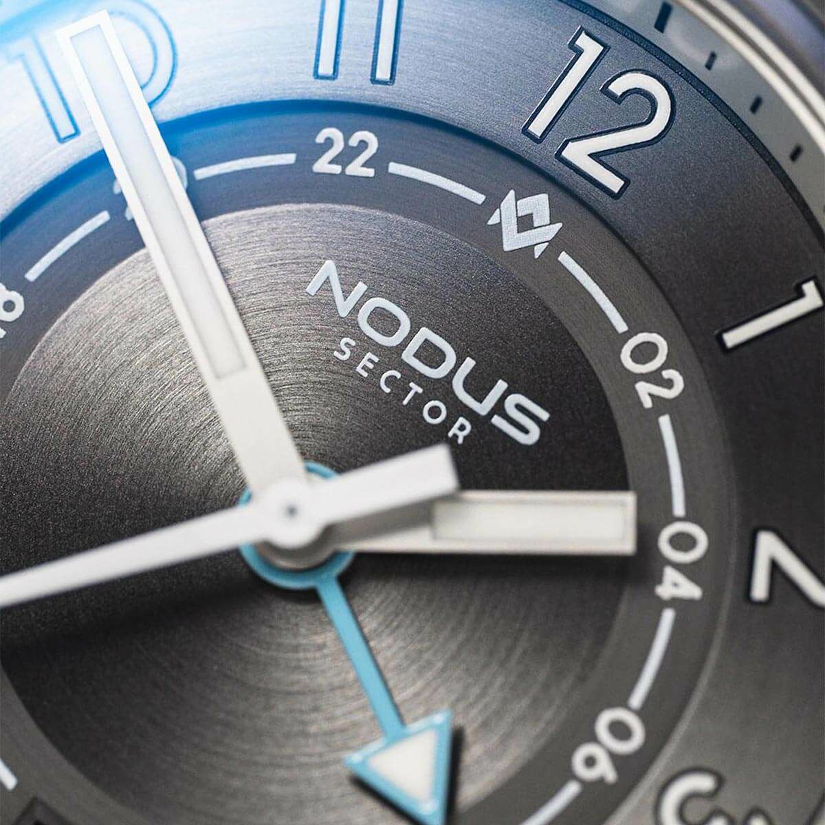 NODUS Watches / ノダス ウォッチ SECTOR GMT - METRO STAINLESS STEEL 