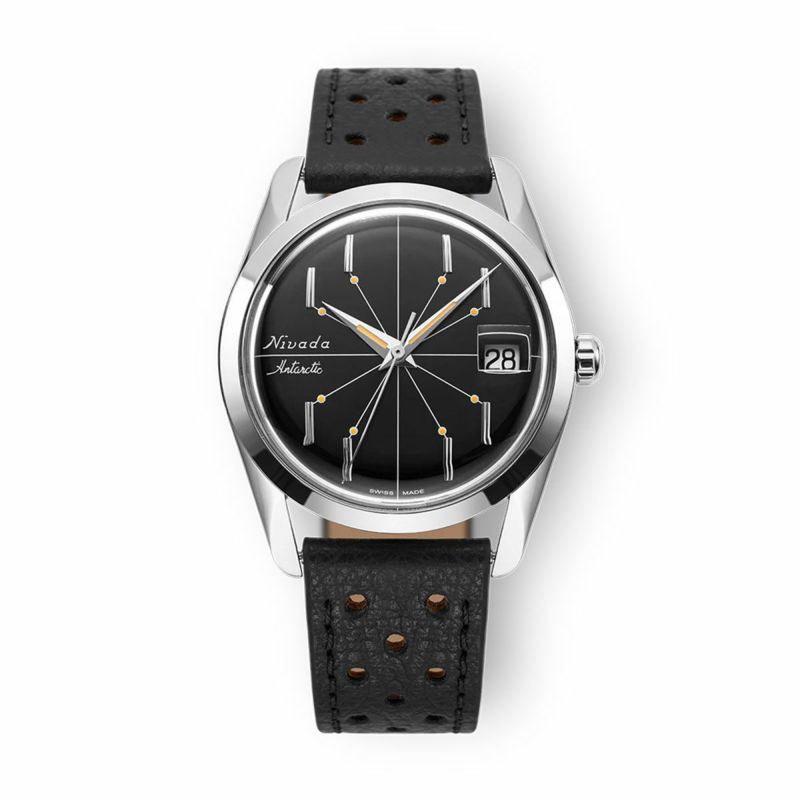 Nivada Grenchen / ニバダ グレンヒェン アンタークティック スパイダー ブラック デイト 35mm ブラック レザーレーシングストラップの公式ECサイト掲載画像