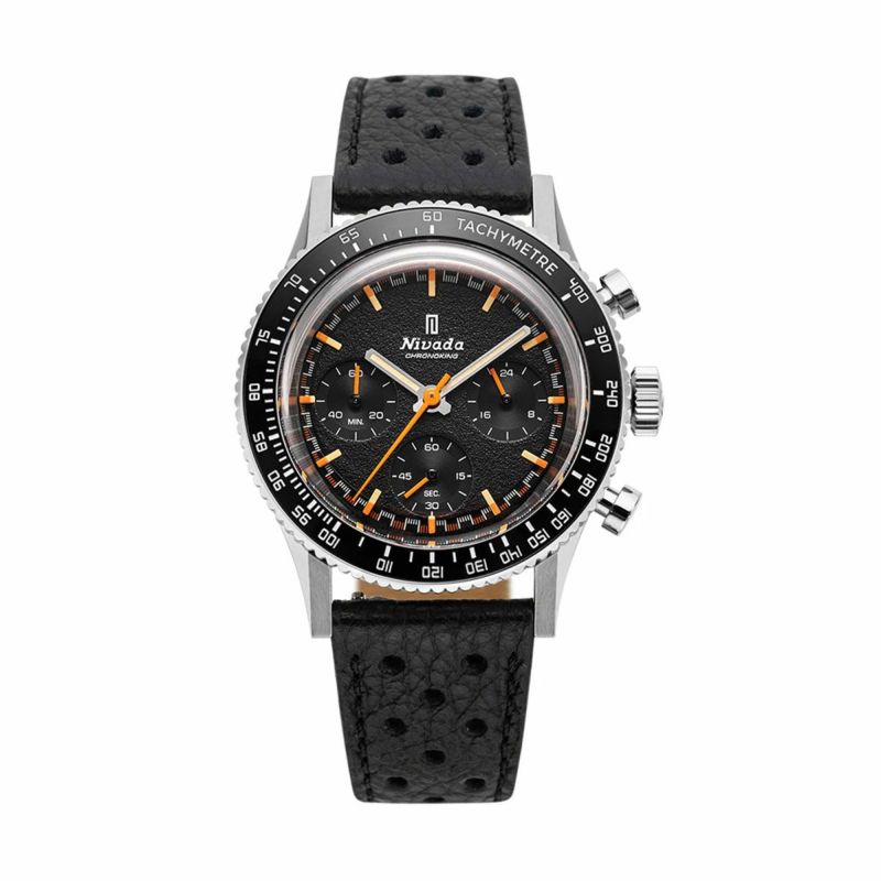 Nivada Grenchen / ニバダ グレンヒェン クロノキング メカクォーツ 5カラー インターベゼル タキメーター セット ブラックテクスチャー レーシング レザー ストラップの公式ECサイト掲載画像