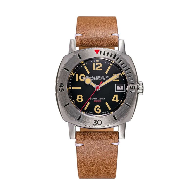 Nivada Grenchen / ニバダ グレンヒェン デプスマスター ブラウン レザー ベルト ホワイト ステッチの公式ECサイト掲載画像