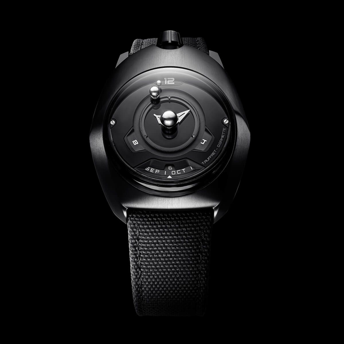 SPACEONE / スペースワン ［世界限定200本］テリリウム オニキス ダイヤル ブラック チタニウム ブラック ファブリック ストラップの公式ECサイト掲載画像