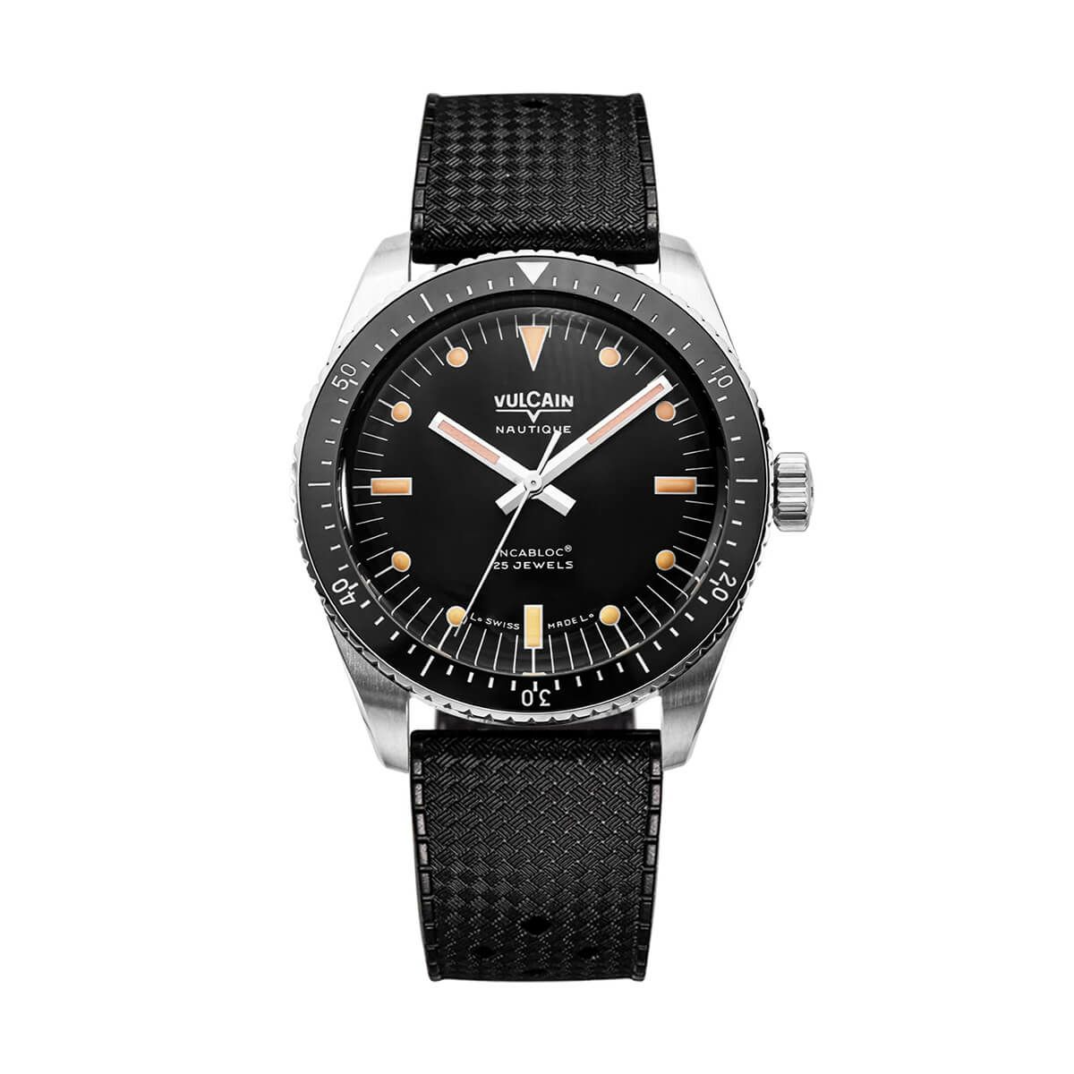 VULCAIN / ヴァルカン スキンダイバー ノーティック スチールケース スチールフルケースバック ブラックダイヤル ラバーストラップの公式ECサイト掲載画像