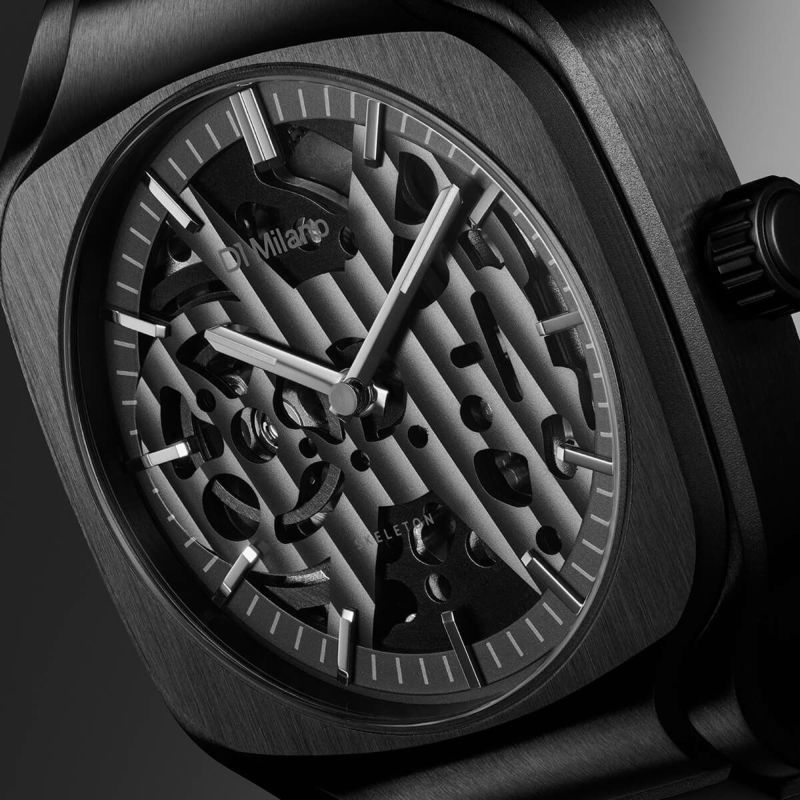 新品同様 D1 MILANO-SKBJ02 スケルトン自動巻き腕時計 D1 MILANO / ディーワンミラノ スクエアスケルトン Soot Depth