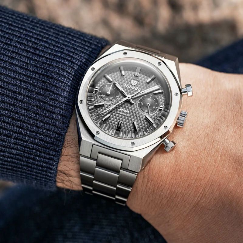 瓦 Nivada Grenchen / ニバダ グレンヒェン F77 クロノ メカクウォーツ